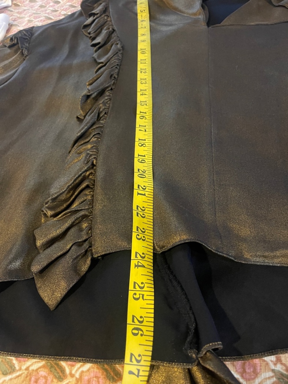 Frame | Boxy Metallic Ruffle Blouse | XL - Picture 6 of 7